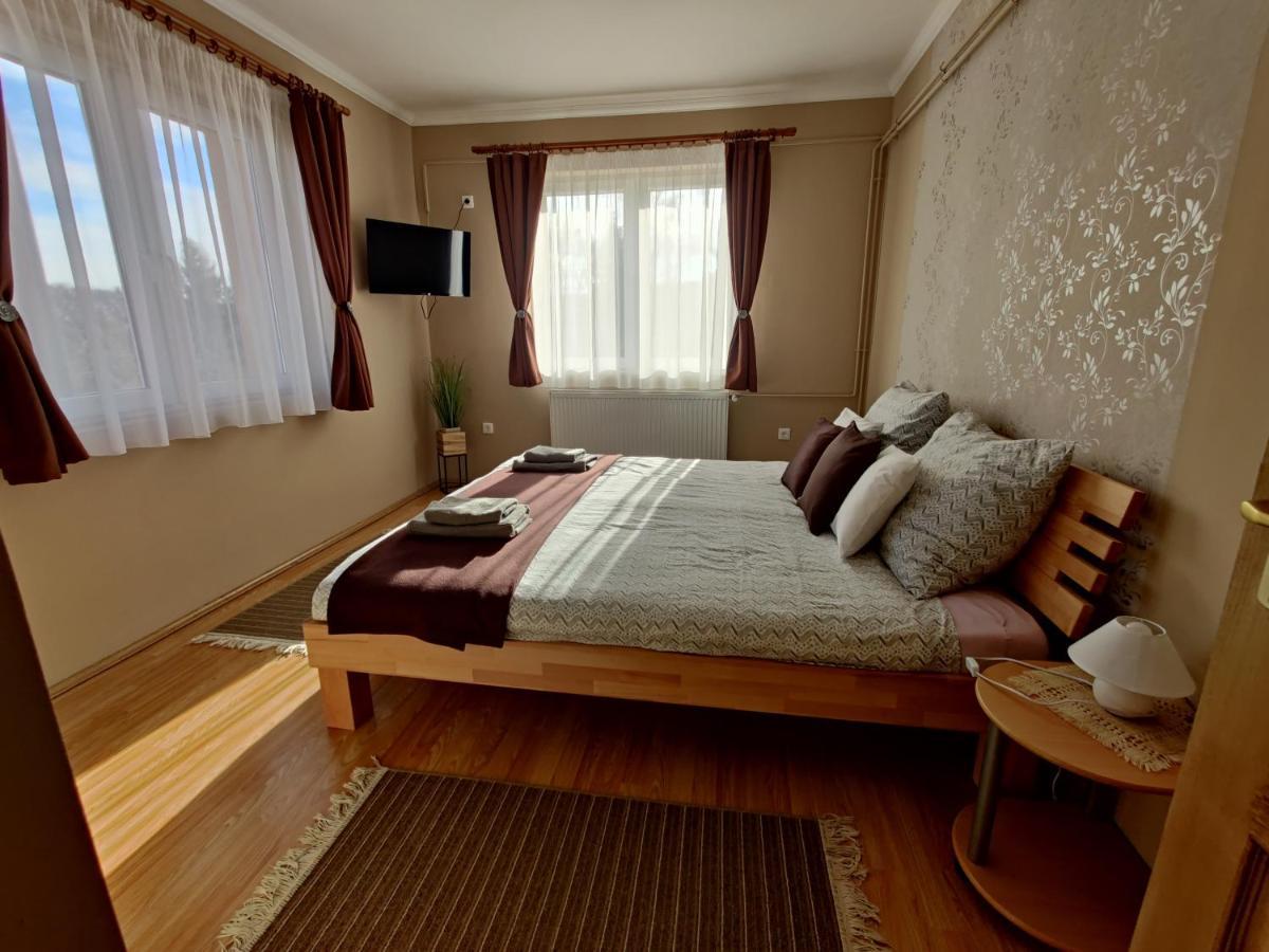 Katalin Apartmanhaz ميسكولك المظهر الخارجي الصورة